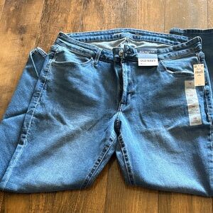 Old Navy Women's Light-Medium Blue Bootcut Jeans